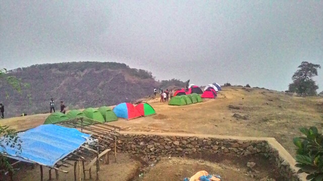 Kalavantin-Durg-camping